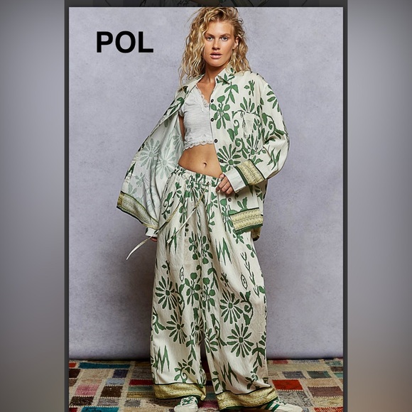 bP221-5💚🤍POL playtime Green and Cream Patterned Pants w/elastic waist+wide leg - Picture 2 of 6